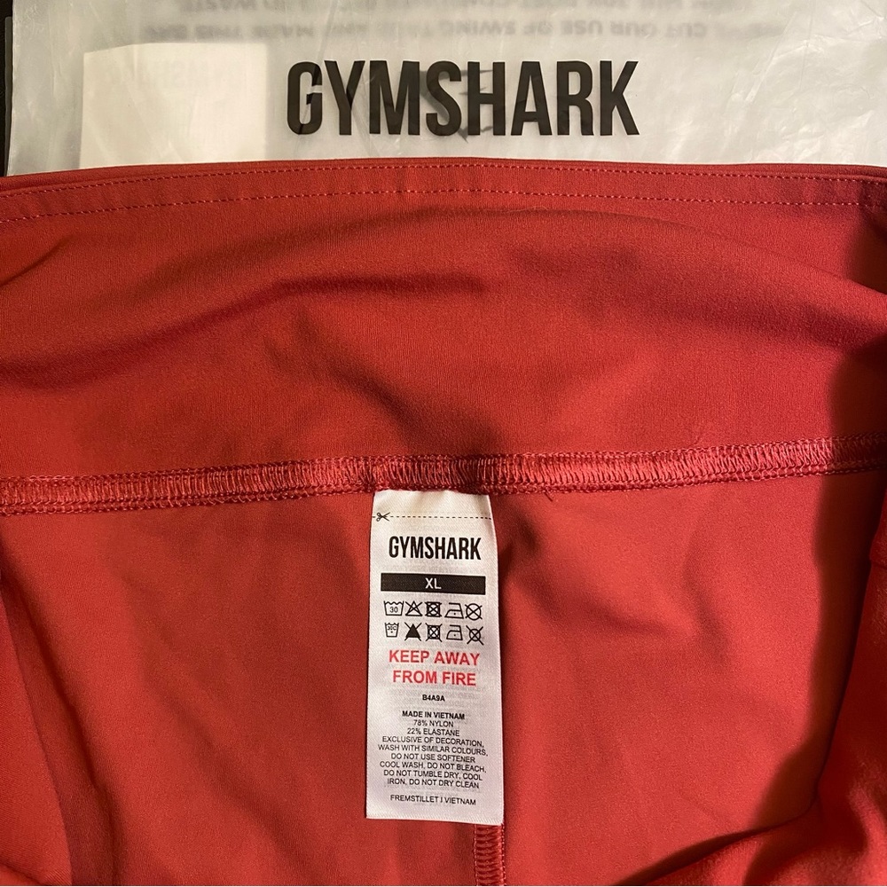 NEW Gymshark crossover shorts - Picture 3 of 6